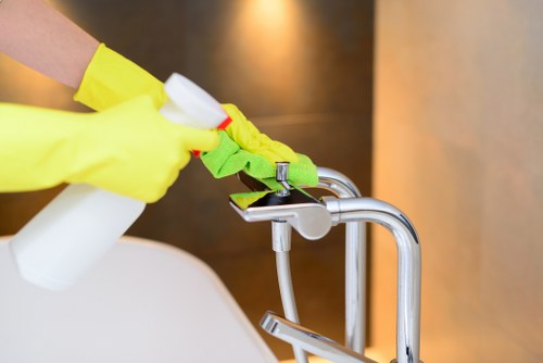 Battersea deep cleaning process focused on kitchen and bathroom surfaces