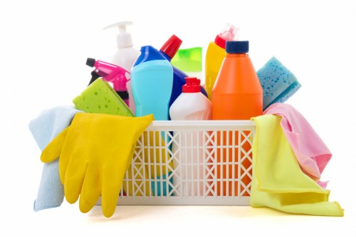 Local window cleaning service for shopfronts and offices in Battersea